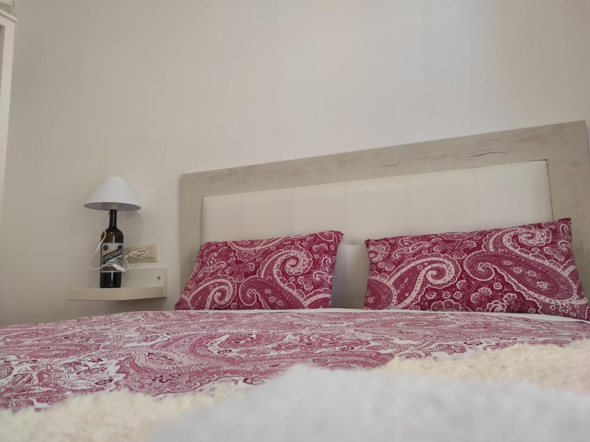 El Capricho De Baco Apartment Харо Екстериор снимка